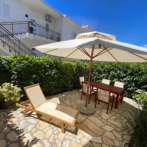 la-gioia.hotels-in-trogir.com/
