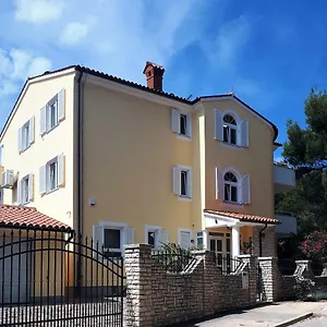 villa-marija-pula.pula-hotels.org/